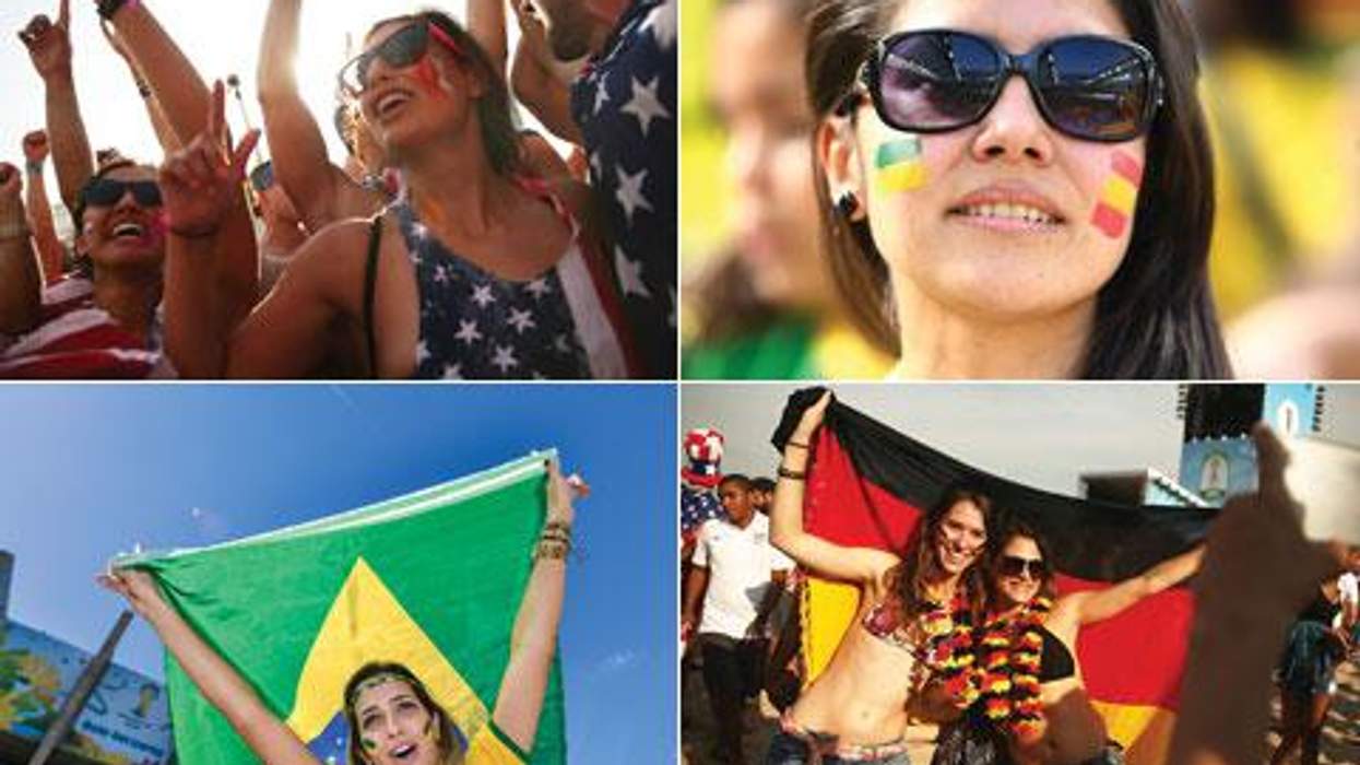 <p>PHOTOS: 22 Women Who Love the World Cup Too!</p>