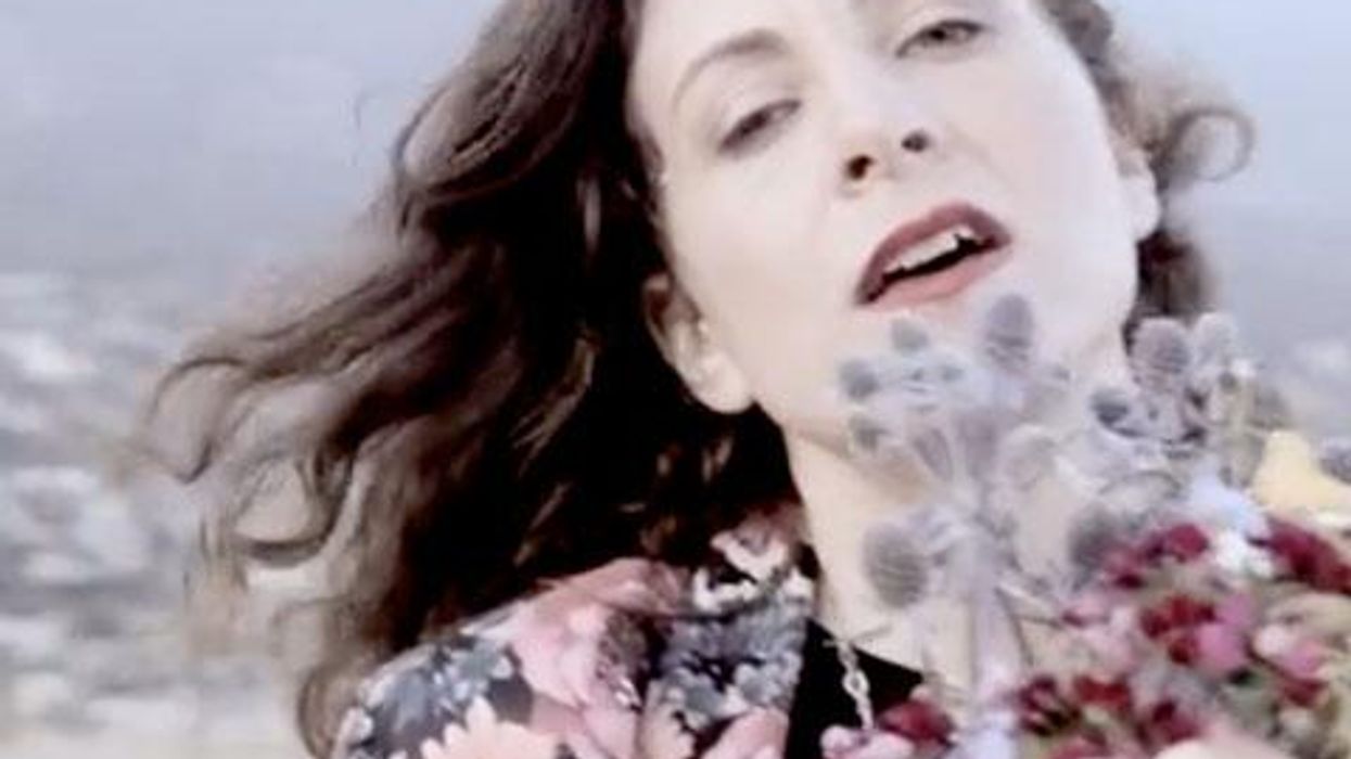 <p>WATCH: AGENDER's New Music Video Takes Us Back In Time</p>