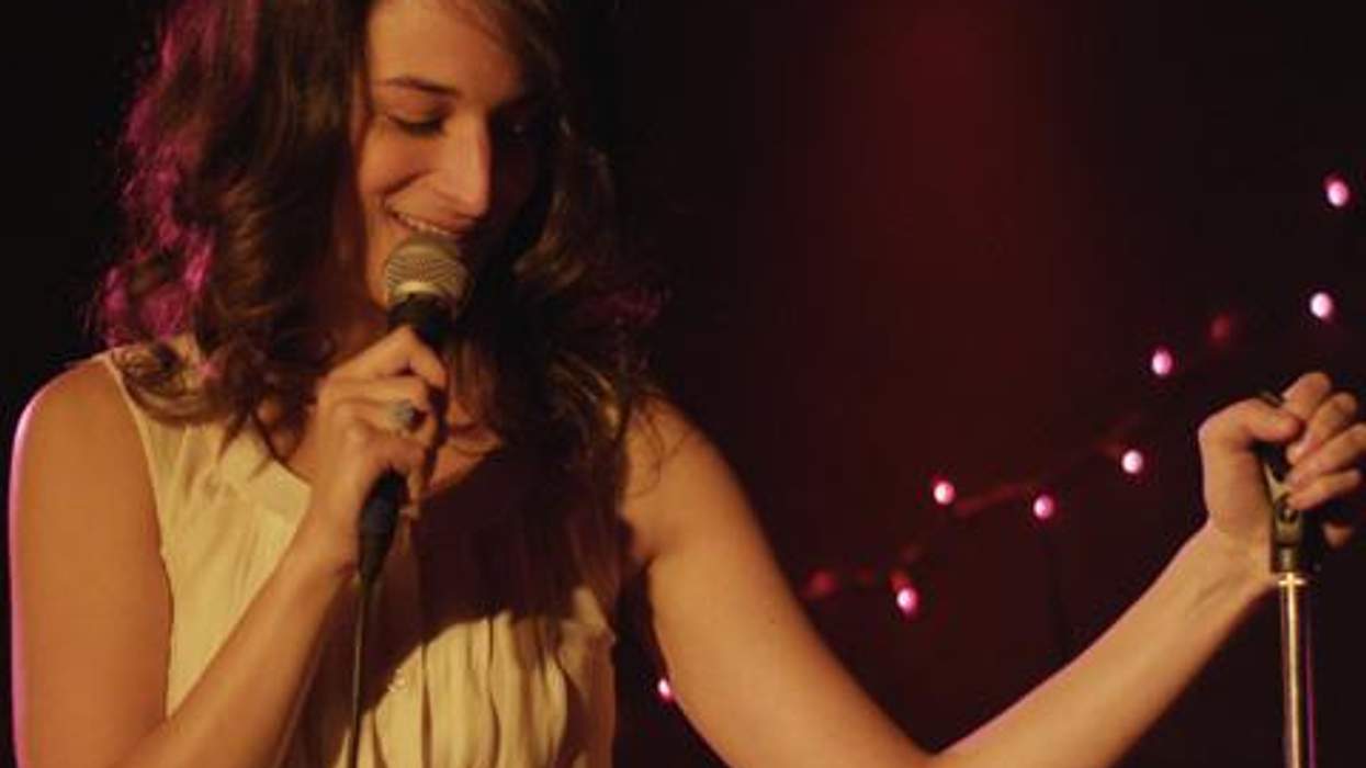 <p>What to Watch: Indie Underdog "Obvious Child" Stands Out Amongst Obvious Blockbusters</p>