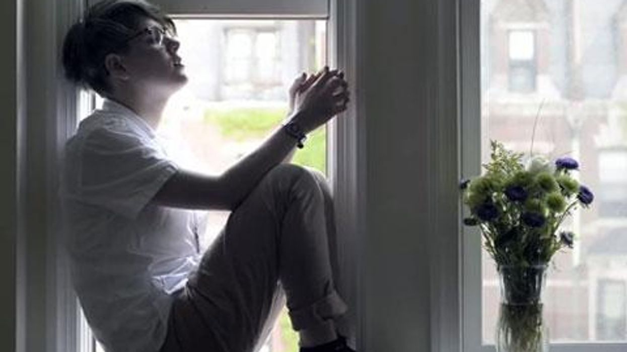 <p>WATCH: Singer/Songwriter Sofia's Beautiful 'Mum, I Think I Like a Girl'</p>