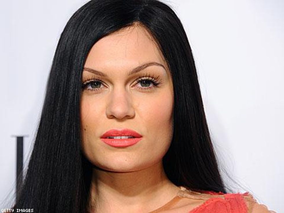 Jessie J Goes Straight - Says She's No Longer Bisexual 