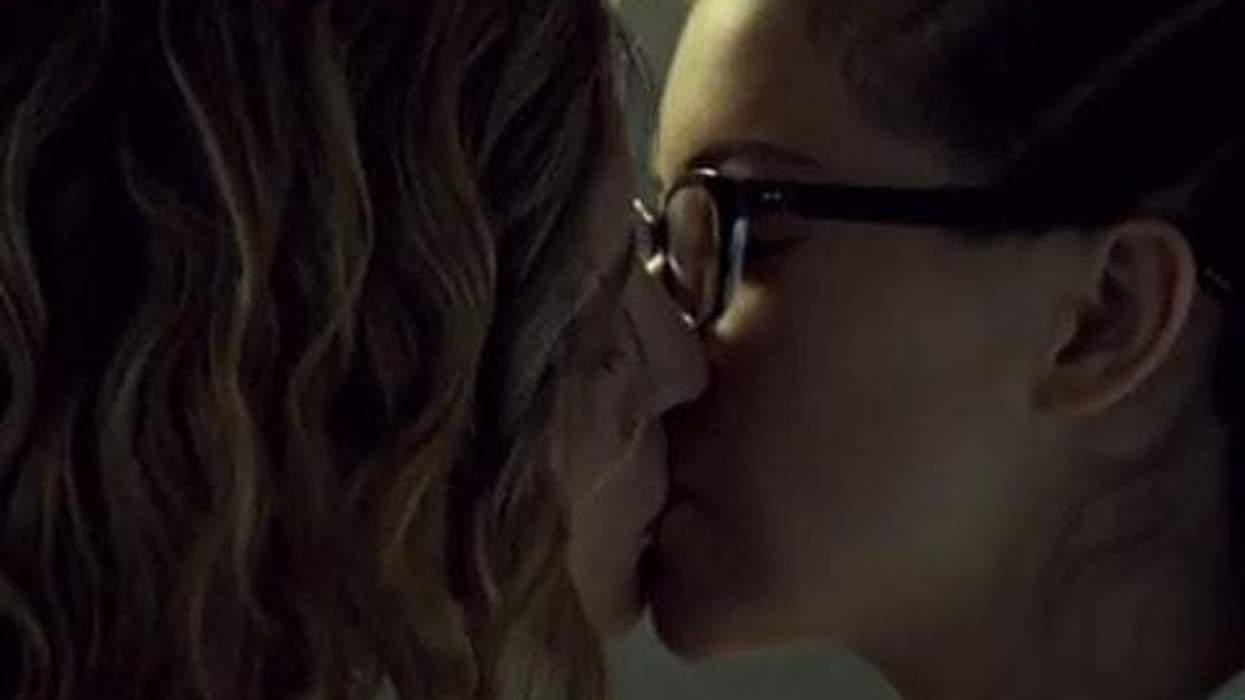 <p>WATCH: Catch Up on Orphan Black's Cosima - Everybody's Fave Queer Geek Clone</p>