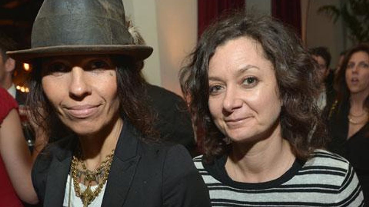 <p>Sara Gilbert and Linda Perry Are Now a Married Couple!</p>
