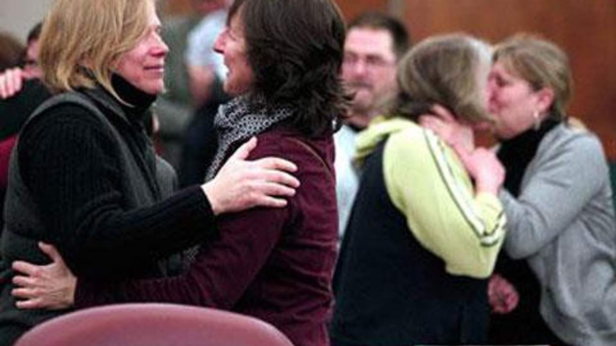 <p>Federal Government Will Recognize 300 Michigan Marriages</p>