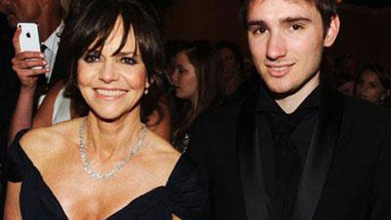 <p>Sally Field Pens Heartwarming Letter About Gay Son, Blasts 'License to Discriminate' Legislation</p>