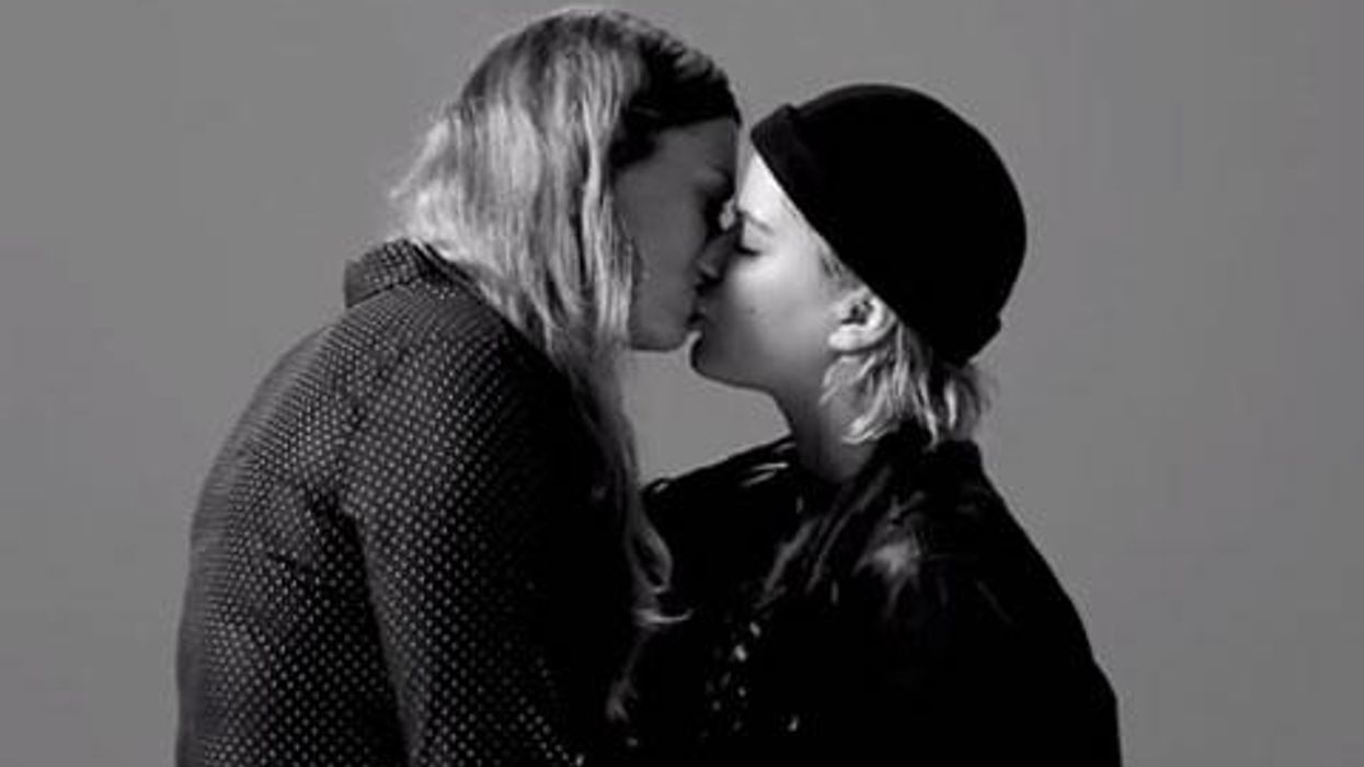 <p>Out Musician Soko On Being a Part of 'First Kiss' Viral Video</p>