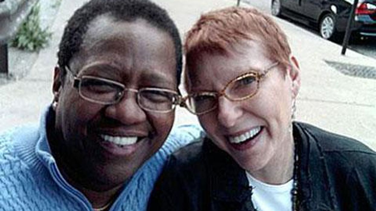 <p>BREAKING: Judge Says Chicago Same-Sex Couples Can Marry Now</p>