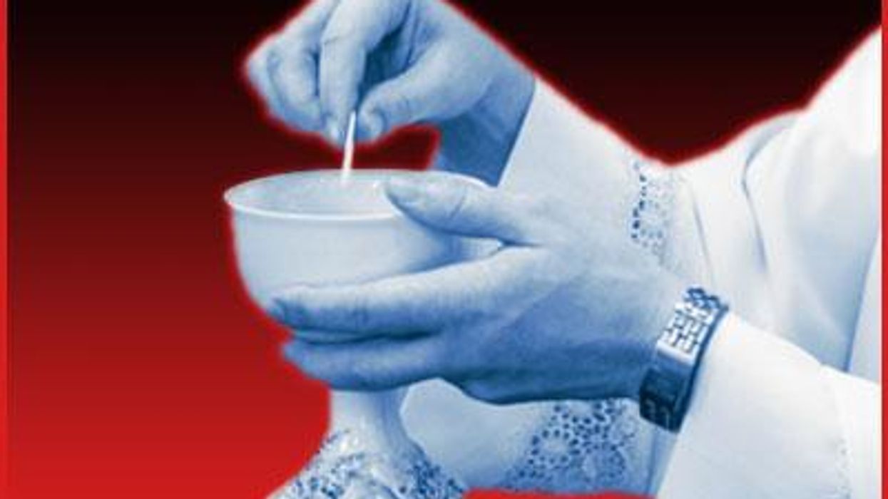 <p>Catholic Priest Denies Communion to Lesbian at Mother's Funeral</p>