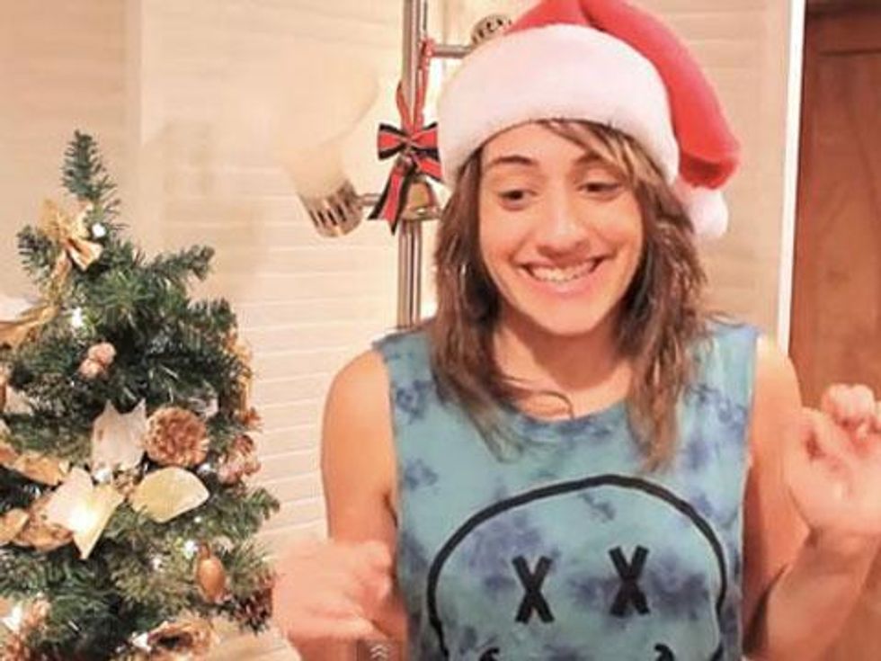 WATCH: 10 Ways Not to Come Out at the Holidays! 