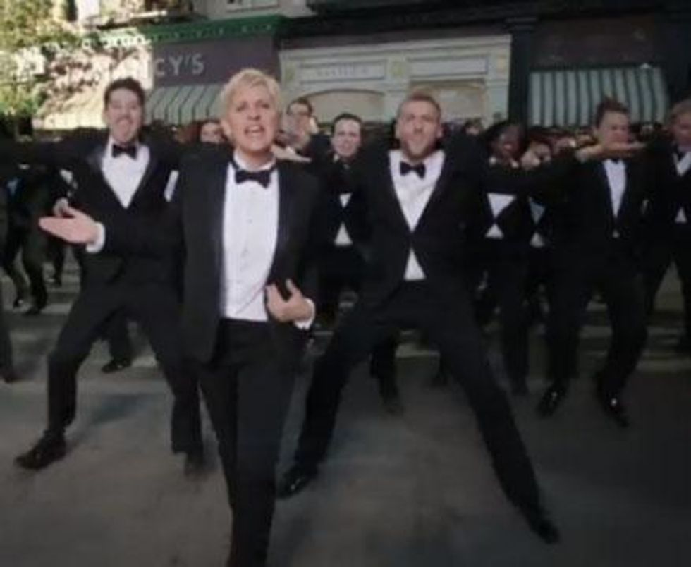 WATCH: A Tux-Clad Ellen DeGeneres Dances in the Streets for 1st Oscars Promo! 