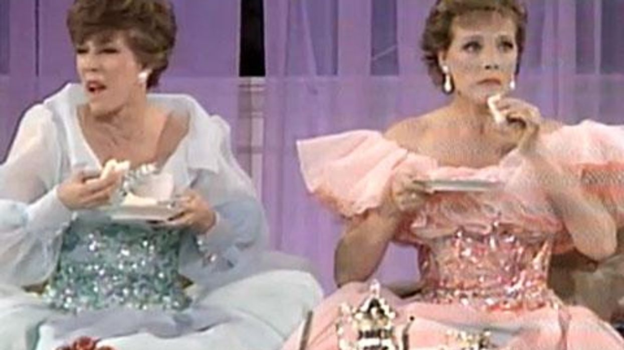 <p>Ladies Send Love to Carol Burnett in Mark Twain Prize Ceremony</p>