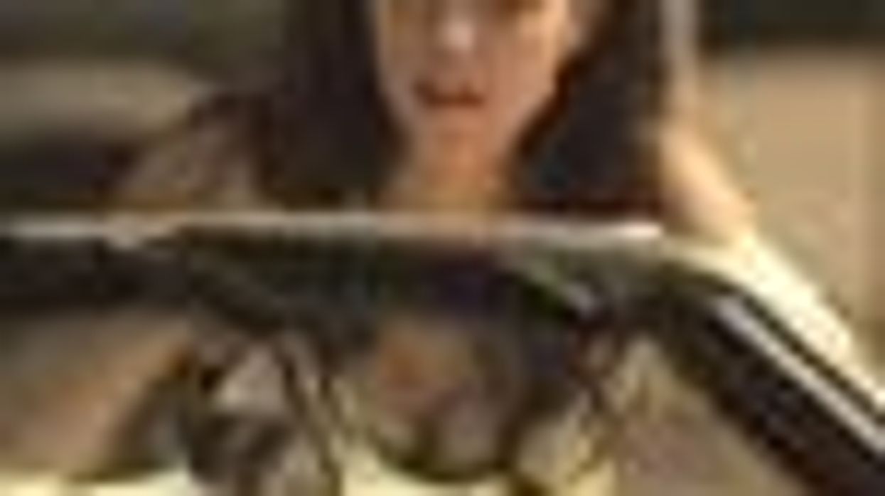 <p>WATCH: 'Lost Girl' Promo is Wet and Wild with Bisexual Succubus Lathering UP!</p>