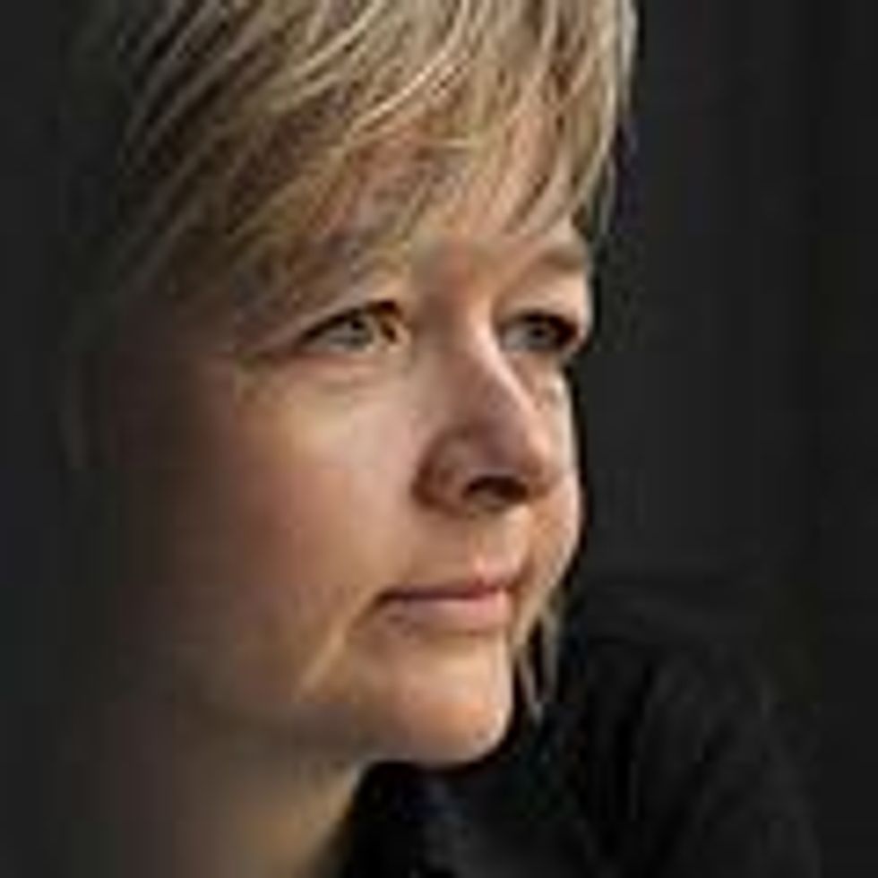 Who the F Is … Author Sarah Waters?