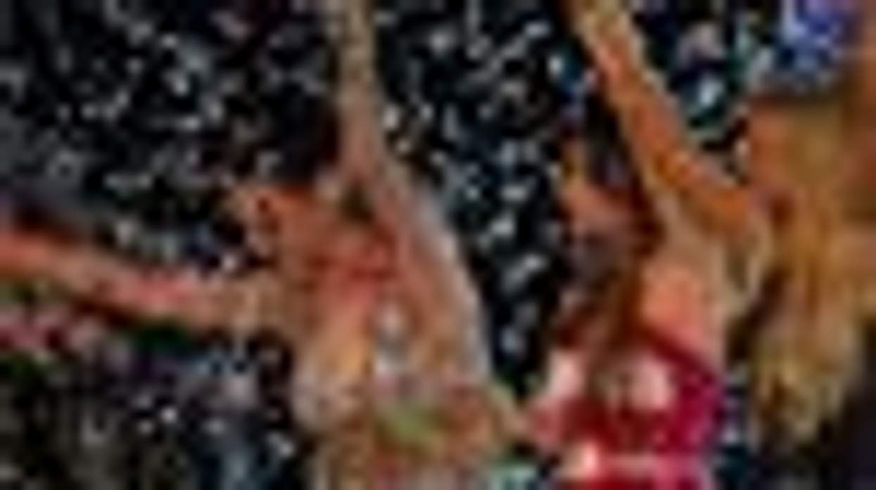 PHOTOS: Katy Perry and Friends 'Roar' for Breast Cancer at the Hollywood Bowl