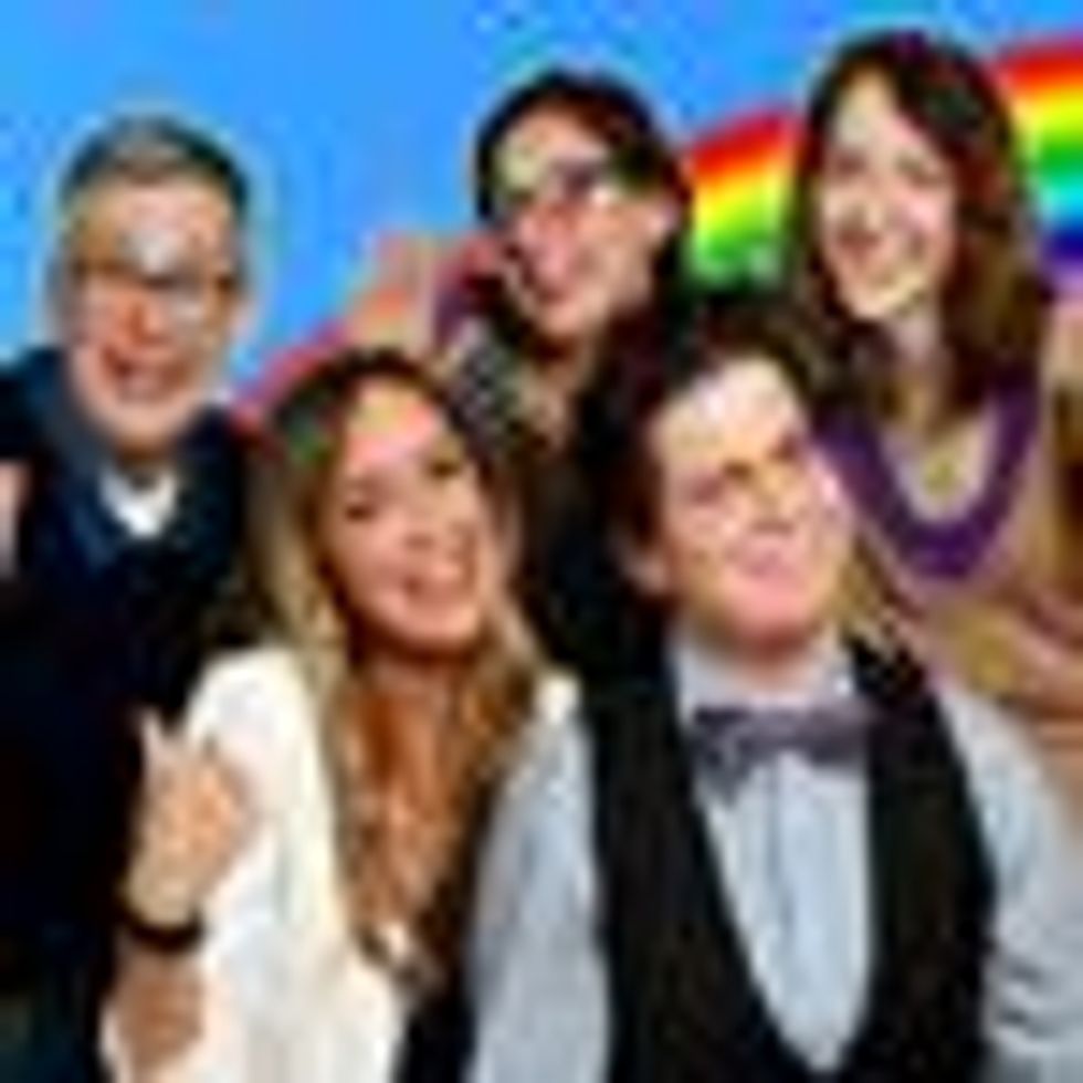 WATCH: Hilarious Lesbian-Themed Web Series 'Roomies' 