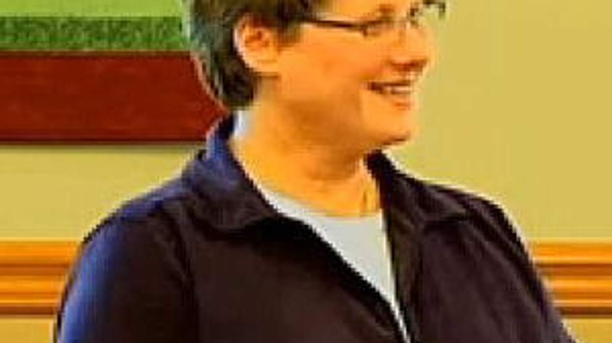 Minnesota Church Installs Lesbian Pastor