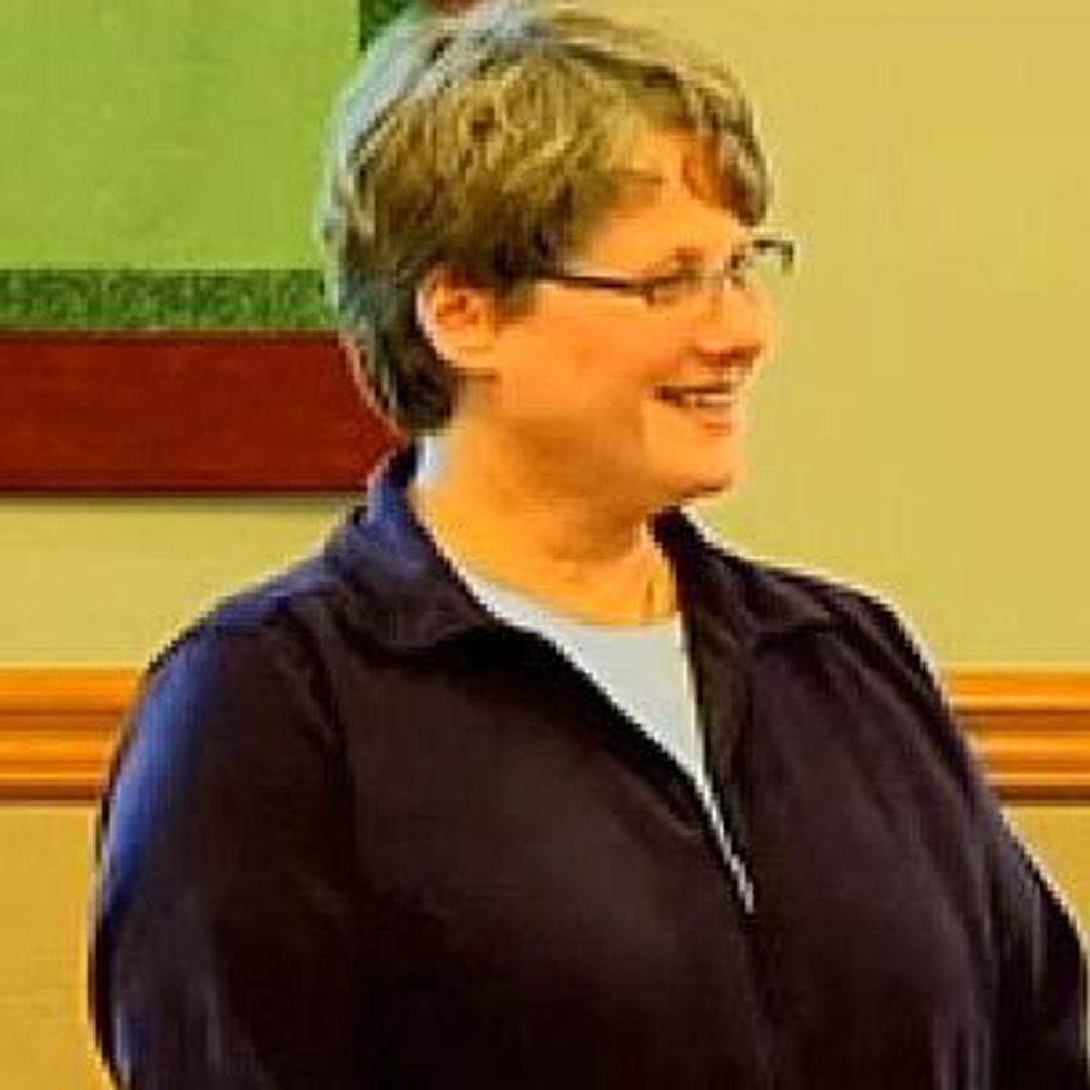 Minnesota Church Installs Lesbian Pastor