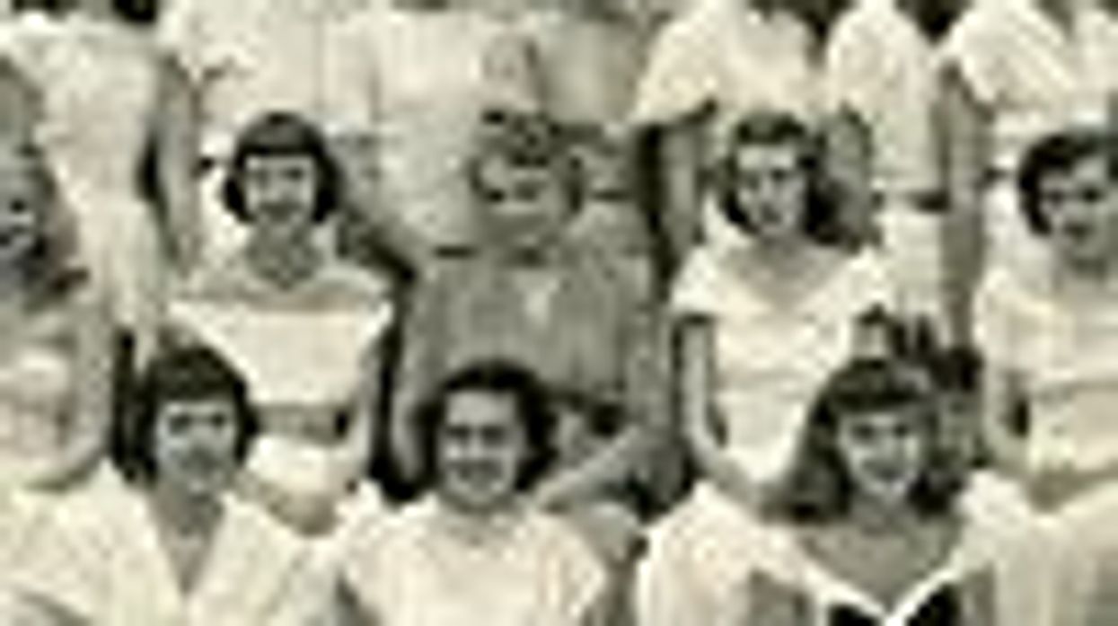 Smith Student Proposes ‘Exclusive’ Sorority for Straight Girls