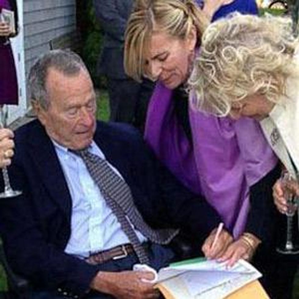 George H.W. Bush Is Official Witness to Lesbian Wedding