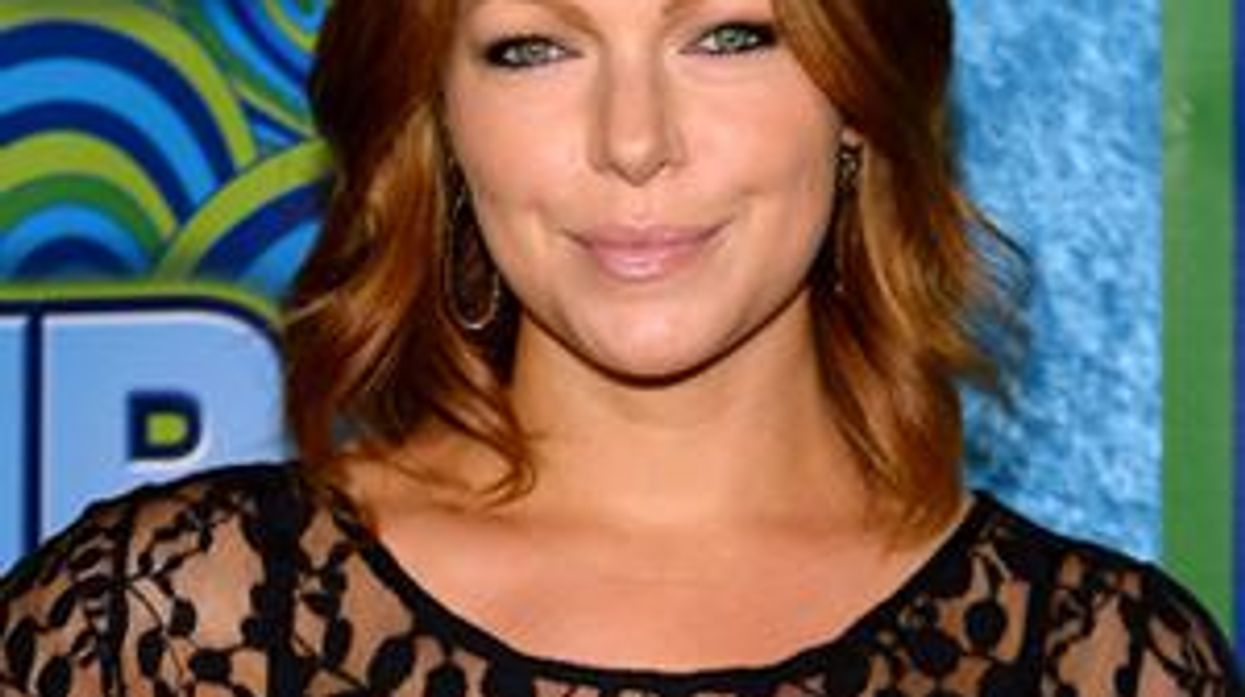 Laura Prepon is 'Definitely Coming Back' for Season 2 of 'Orange is The New Black'