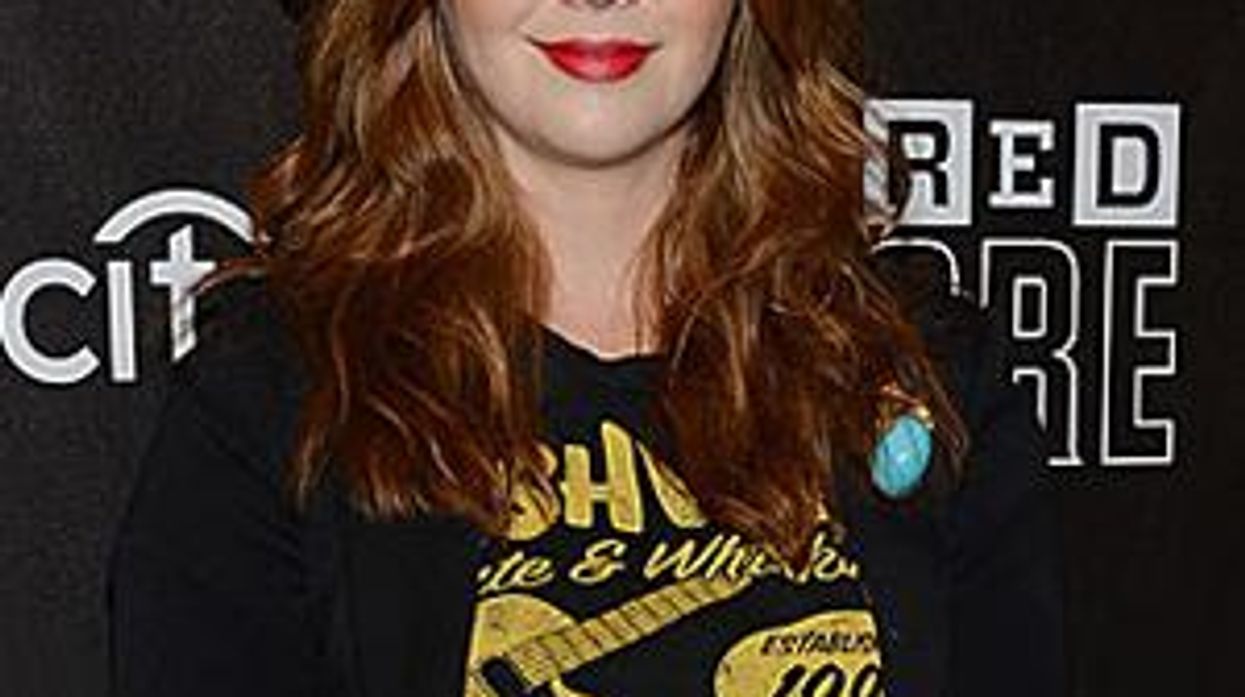 'Two and a Half Men's Lesbian Daughter, Played by Amber Tamblyn, Will Be Out, Proud, and Wild