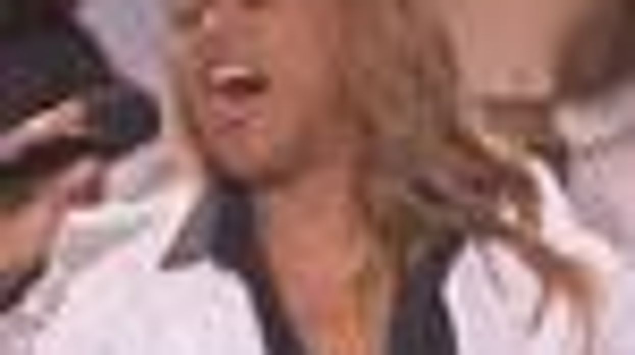 WATCH: Queen Latifah Struts to 'Stayin' Alive' for First Show