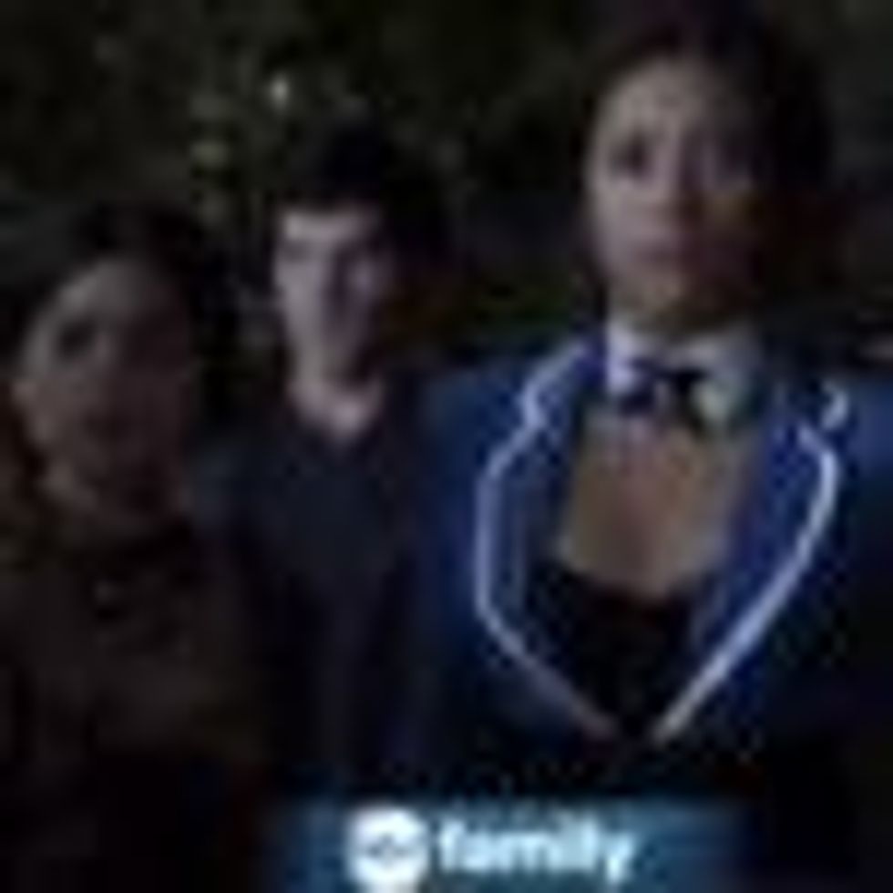 WATCH: 'Pretty Little Liars' Halloween Special Promo - Is Emily a Suffragette? 