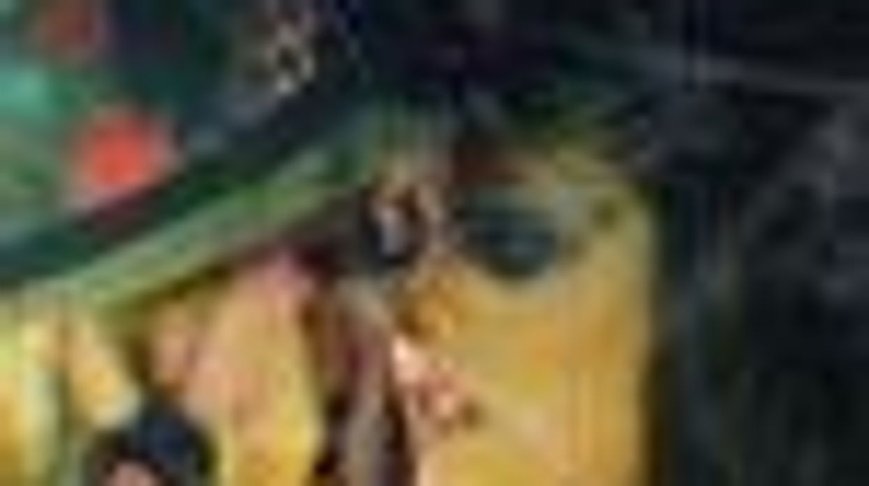 WATCH: Avril Lavigne and Winnie Cooper's Post-Apocalyptic Lesbian Kiss