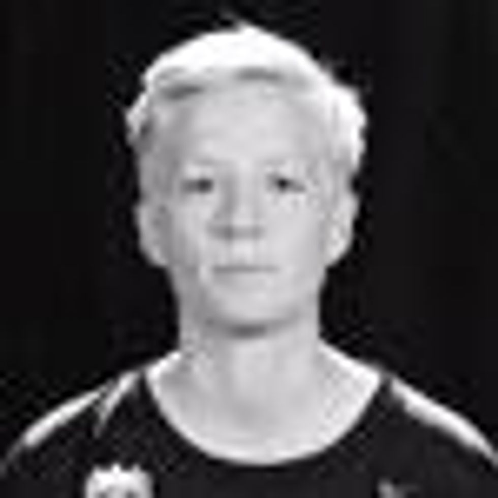 WATCH: Megan Rapinoe and Seattle Reign Come Out for 'You Can Play' 