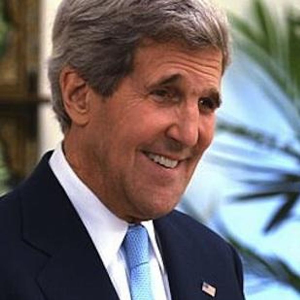 John Kerry Confirms Same-Sex Couples Now Eligible for Visas 