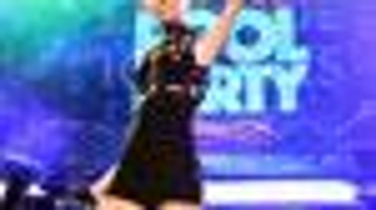 Miley Cyrus Doesn't Care if You Call Her a Lesbian - 'It's a Compliment'