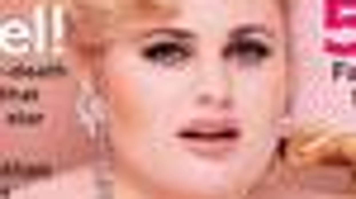 Shot of The Day: Rebel Wilson Gets Bubbly