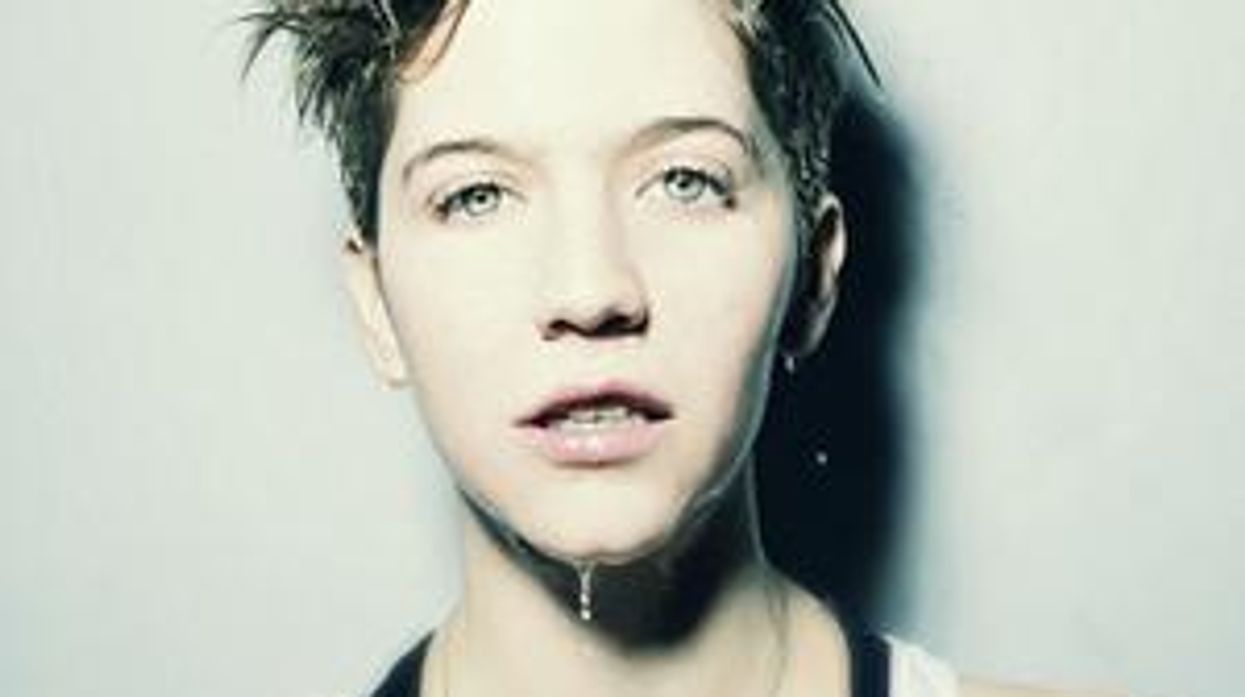 EXCLUSIVE: The Wonderful World of Julia Weldon