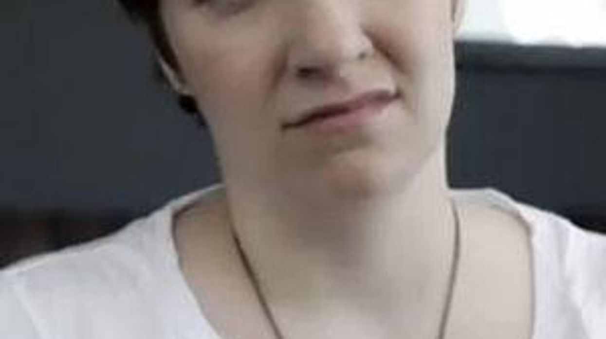 Lena Dunham Is NOT Amused By Lesbian Porn Parody of 'Girls'