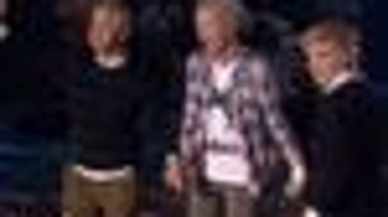 WATCH: Ellen DeGeneres Scolds Portia for Hugging Kate McKinnon Dressed as Ellen