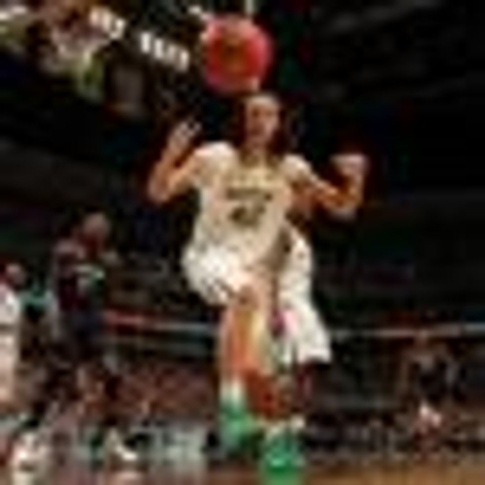 5 Reasons Out Hoops Star Brittney Griner is Our #1 Draft Pick 