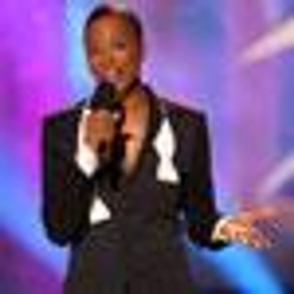 WATCH: New, Now, Next Awards Host Aisha Tyler Chokes Up Introducing Same-Sex Military Couples 