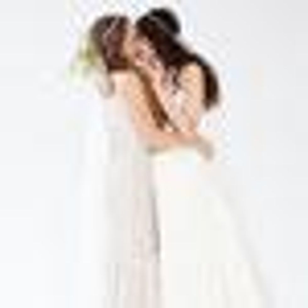 Shot of the Day: 'Girls' Jemima Kirke's Lesbian Wedding Ad for Stone Fox Bride 