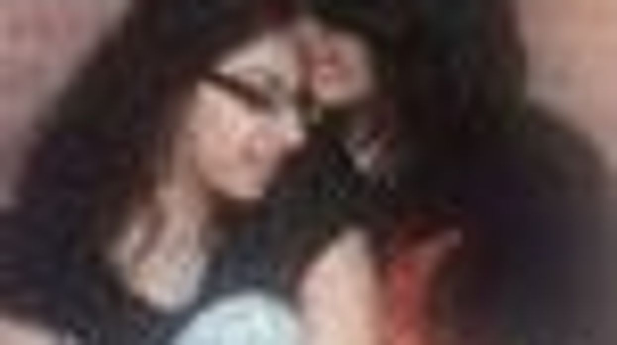 San Antonio High Schoolers Petition After Yearbook Yanks Photo of Lesbian Couple