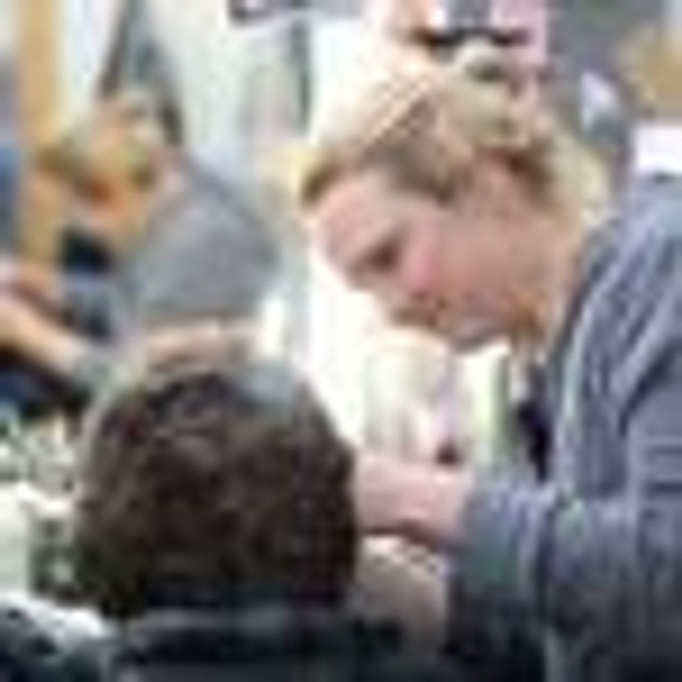 Meet Tami Lane, the OscarNominated, Out Makeup Artist Behind 'The Hobbit'