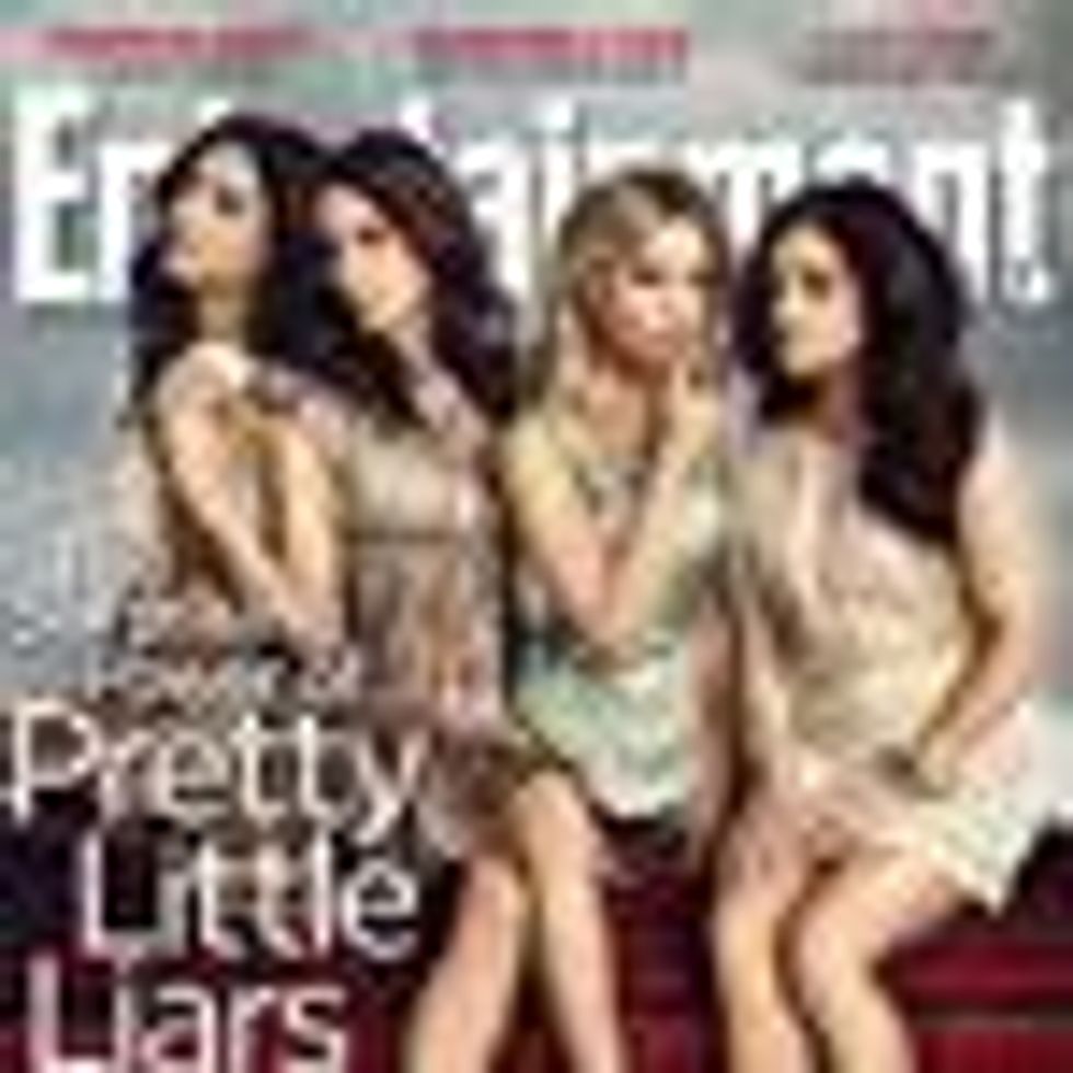 Shot of the Day: Pretty Little Liars are Entertainment Weekly's Cover Girls 