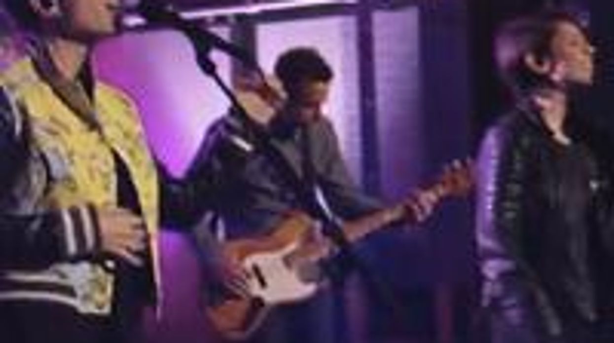 Watch: Tegan and Sara Perform 'Closer' on 'Jimmy Kimmel Live'