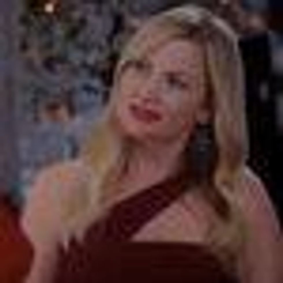 Watch: 'Grey's Anatomy's' Callie and Arizona's Buffet Table Foreplay 