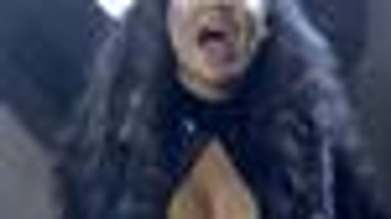 Watch: Naya Rivera's Super Sexy New Music Video - Plus More Santana in the New Year!