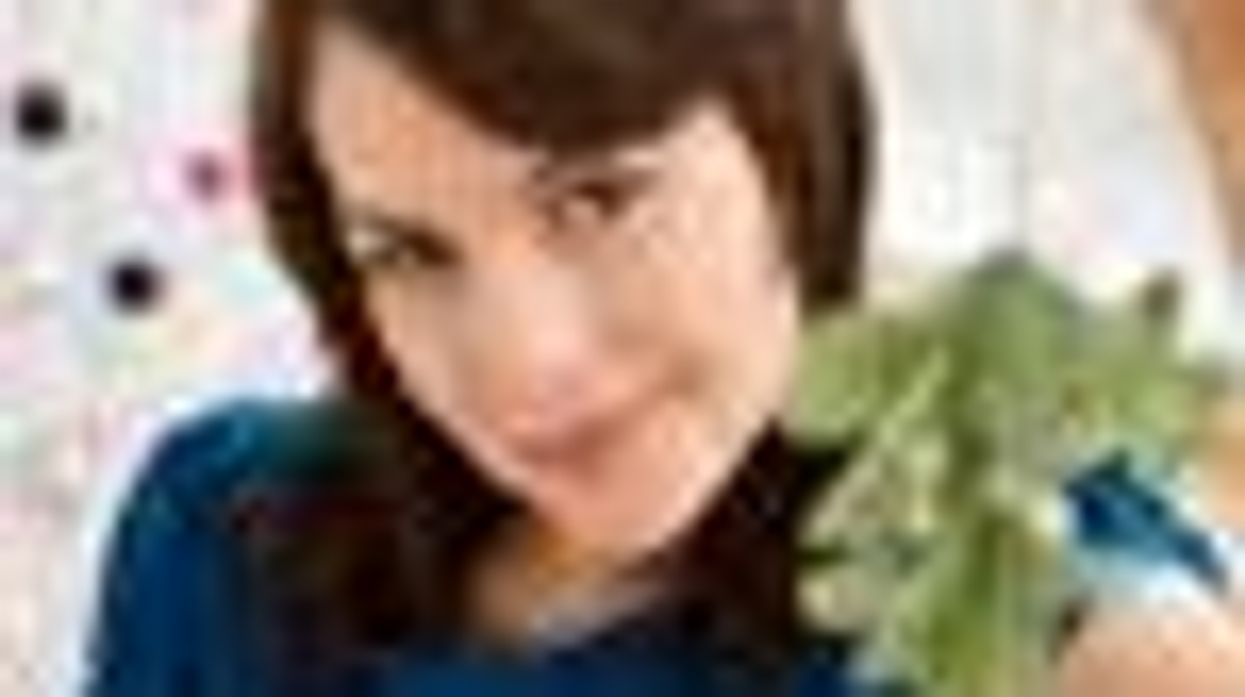 RESULTS: Who Do You Want To Kiss Under The Mistletoe?