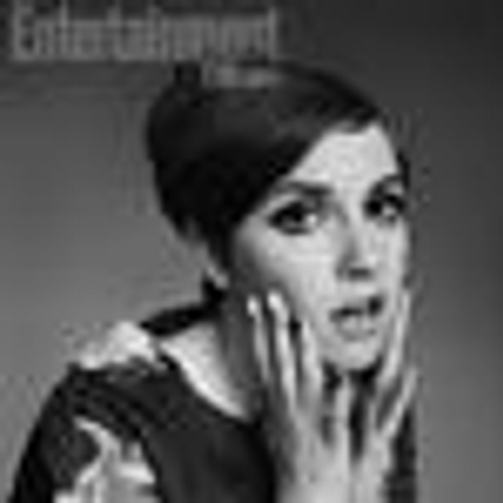 Shot of the Day: Lena Dunham Channels Twiggy for EW