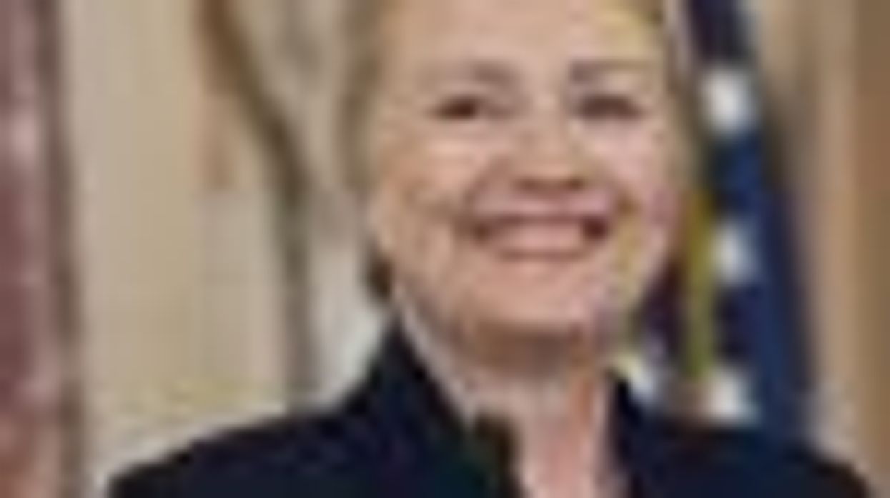 Secretary Clinton Hails Progress in Speech to LGBT State Dept. Employees