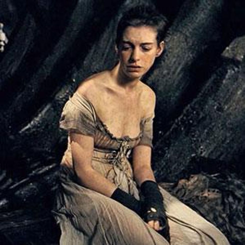 WATCH: Anne Hathaway Says She Resembled Her Gay Brother in 'Les Miserables' 