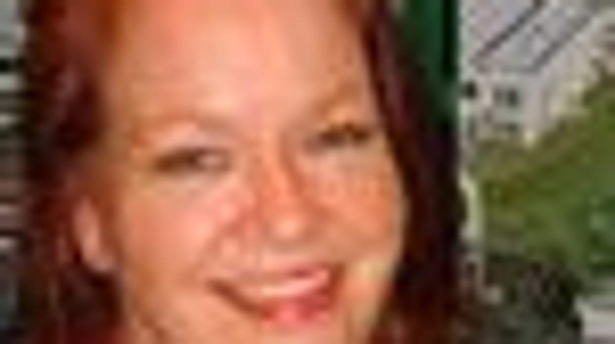 Homophobic Parent Accuses Teacher of Turning his Daughter Into a Lesbian