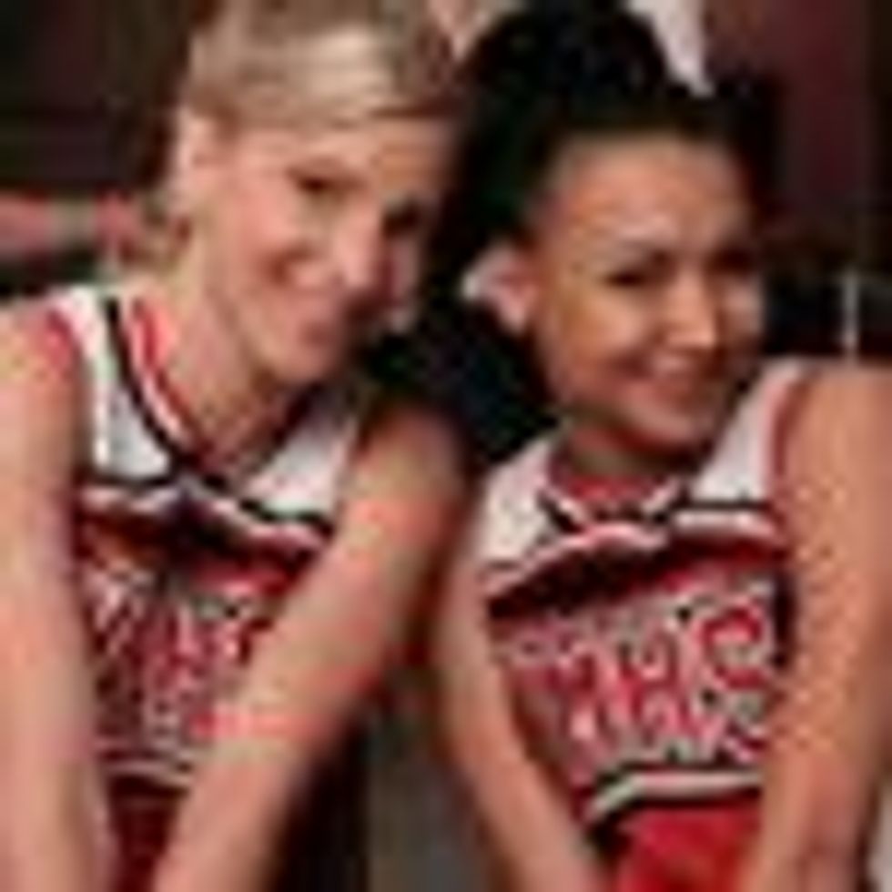 'Glee,' 'Modern Family' Changing Conservative Minds on Marriage Equality
